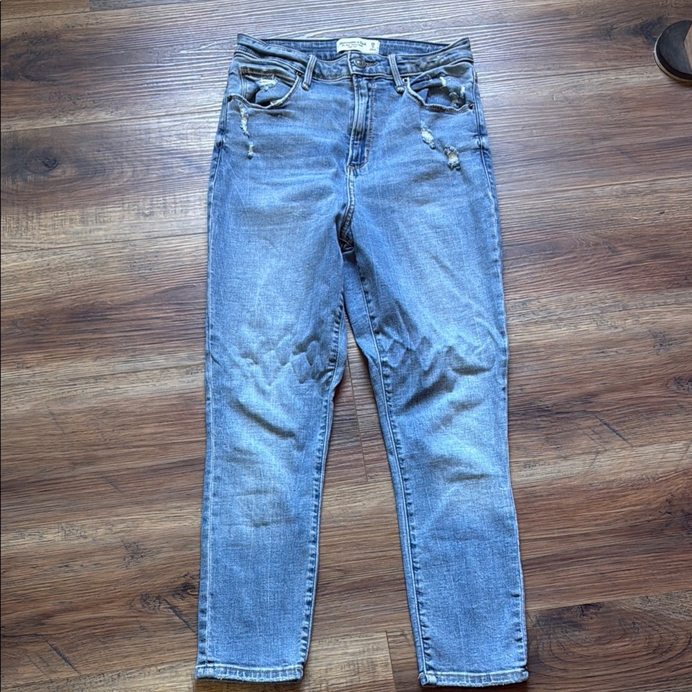 Abercrombie & Fitch Light Blue Skinny Jeans-short